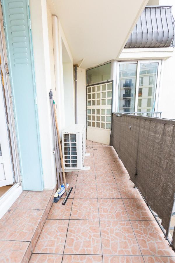 Superbe T4 Renove Spacieux Avec Stationnement Libre Et Gratuit Marseille Exterior photo